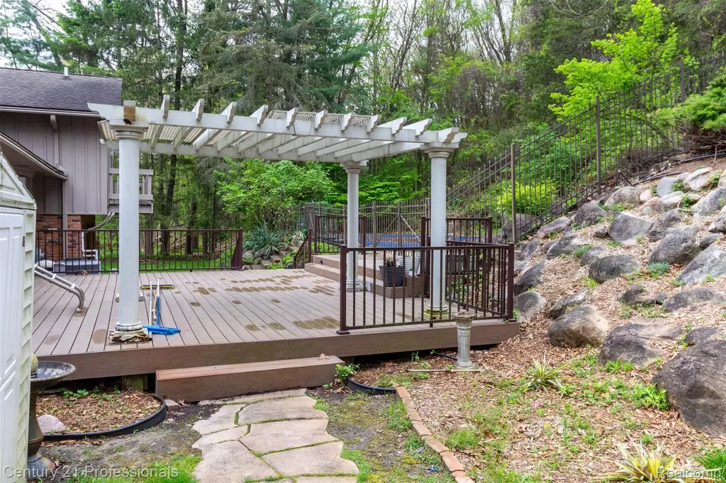 6133 Sundance Trail Genoa Township MI 48116