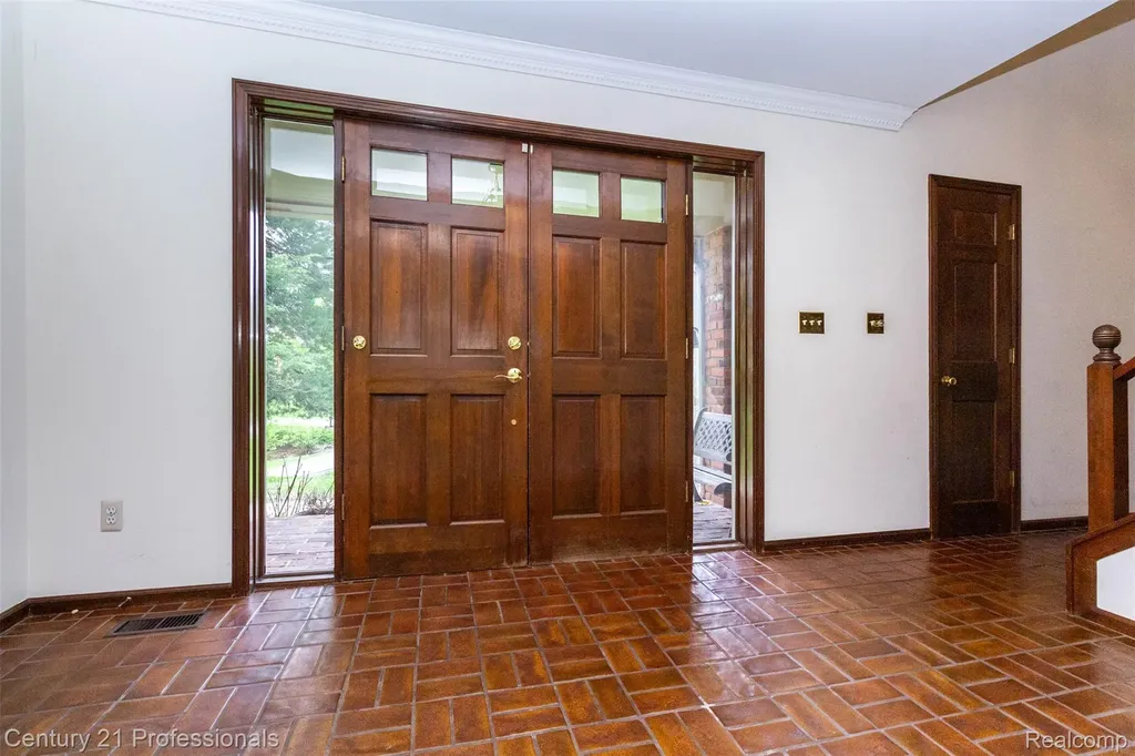 6133 Sundance Trail Genoa Township MI 48116