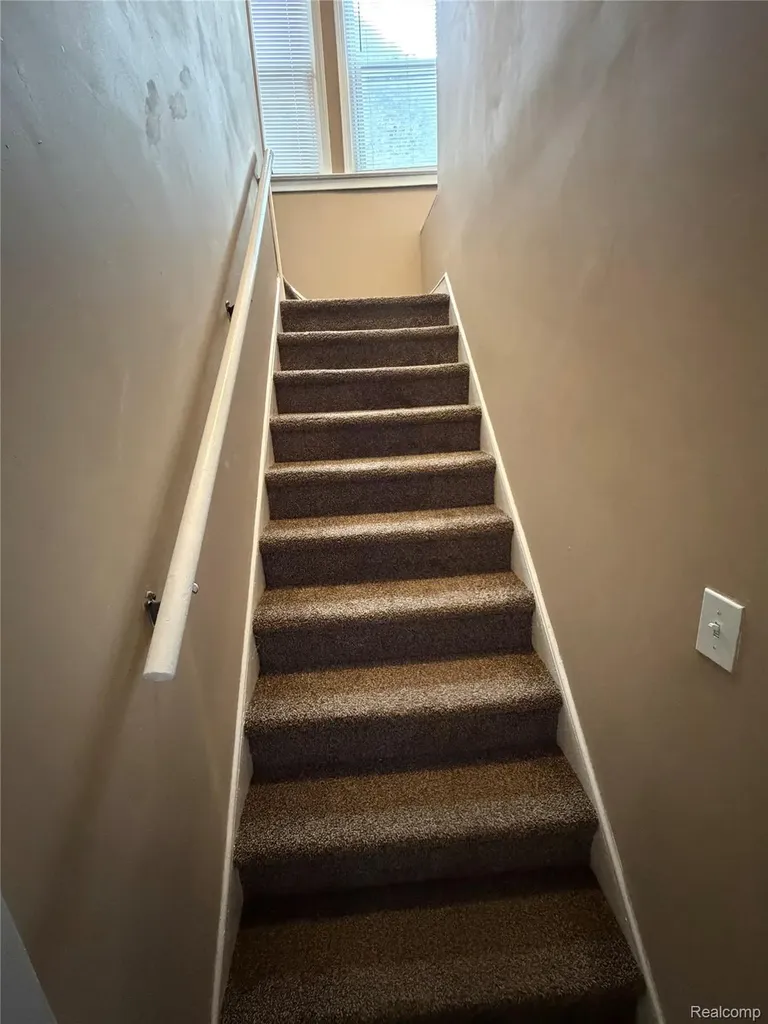 14333 Grandville Avenue Detroit City MI 48223