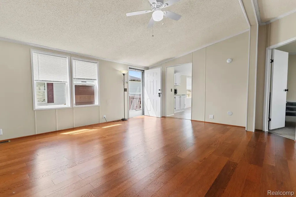 351 North Squirrel Road Auburn Hills City MI 48326