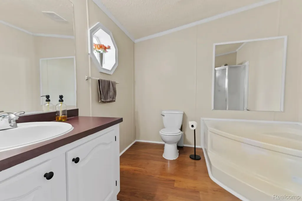 351 North Squirrel Road Auburn Hills City MI 48326