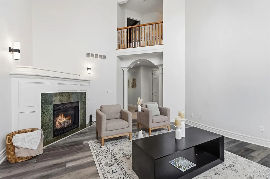 49783 Golden Park Drive Shelby Charter Township MI 48315