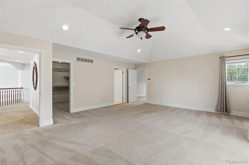 49783 Golden Park Drive Shelby Charter Township MI 48315