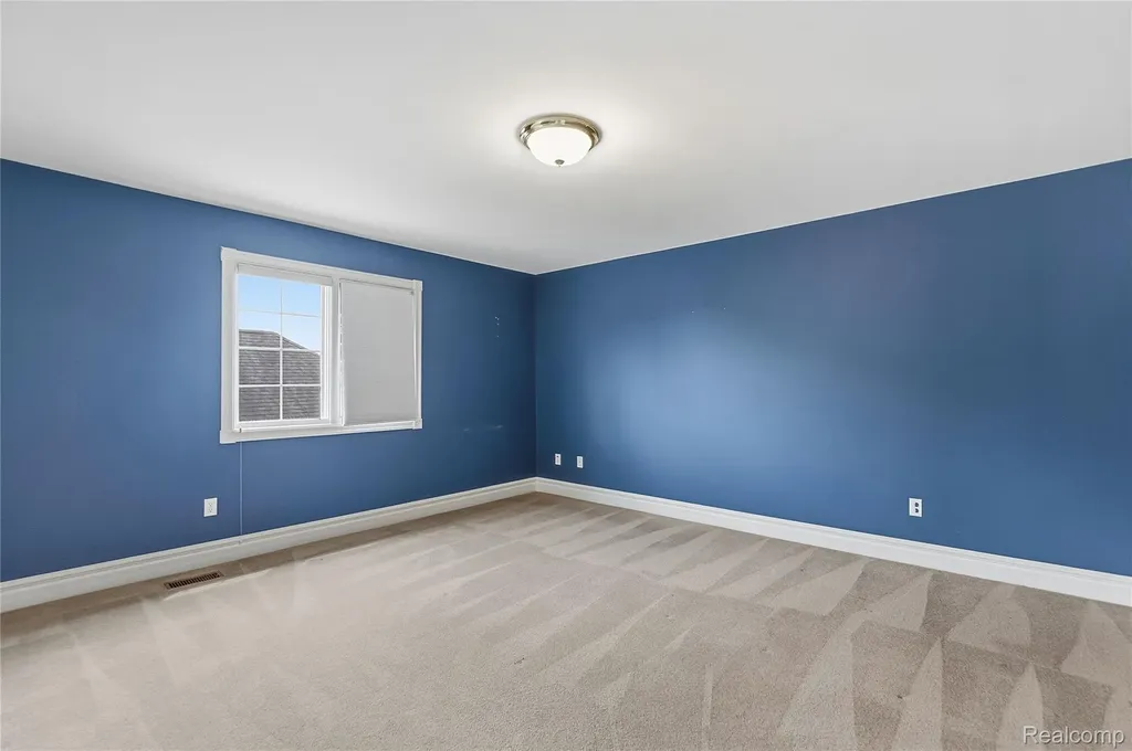 49783 Golden Park Drive Shelby Charter Township MI 48315