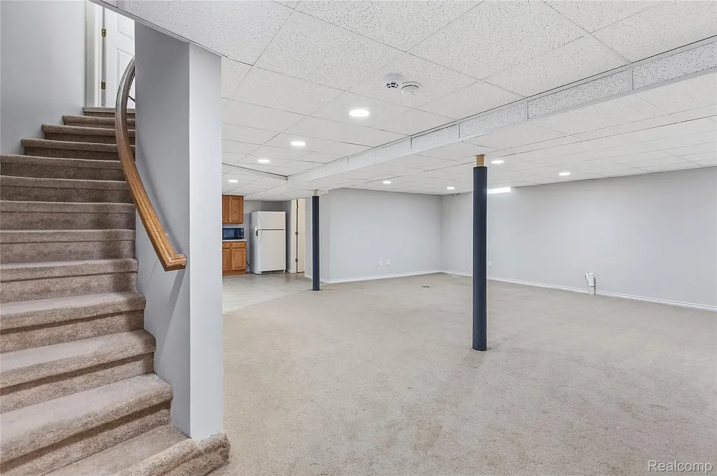 49783 Golden Park Drive Shelby Charter Township MI 48315