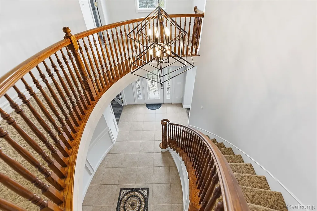 49783 Golden Park Drive Shelby Charter Township MI 48315