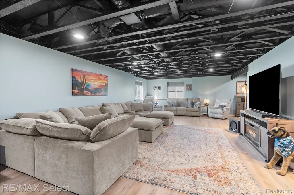 8371 Crossbow Court Grand Blanc Charter Township MI 48439