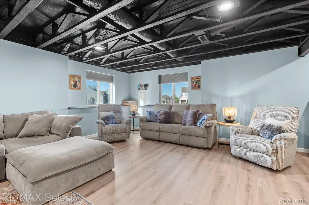 8371 Crossbow Court Grand Blanc Charter Township MI 48439