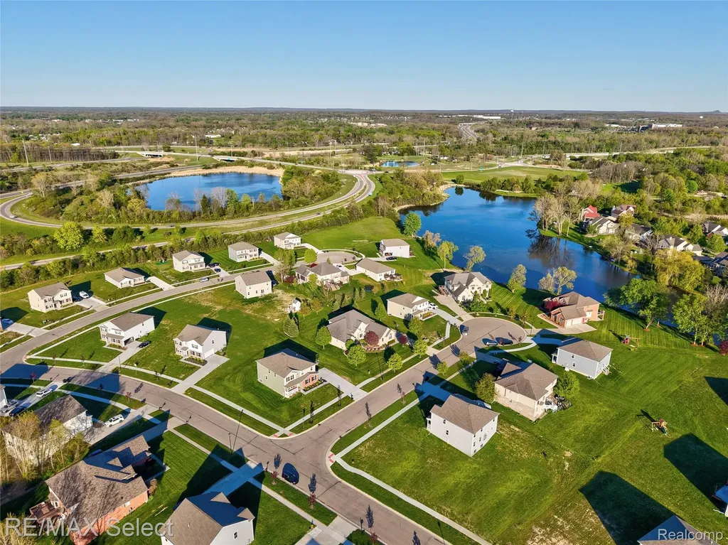 8371 Crossbow Court Grand Blanc Charter Township MI 48439