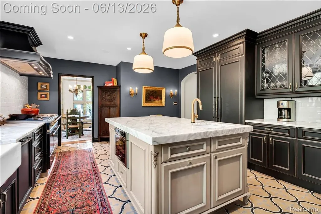 19475 Argyle Crescent Detroit City MI 48203