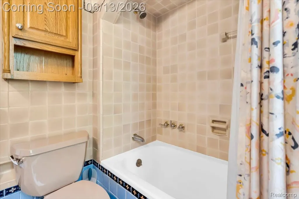 19475 Argyle Crescent Detroit City MI 48203