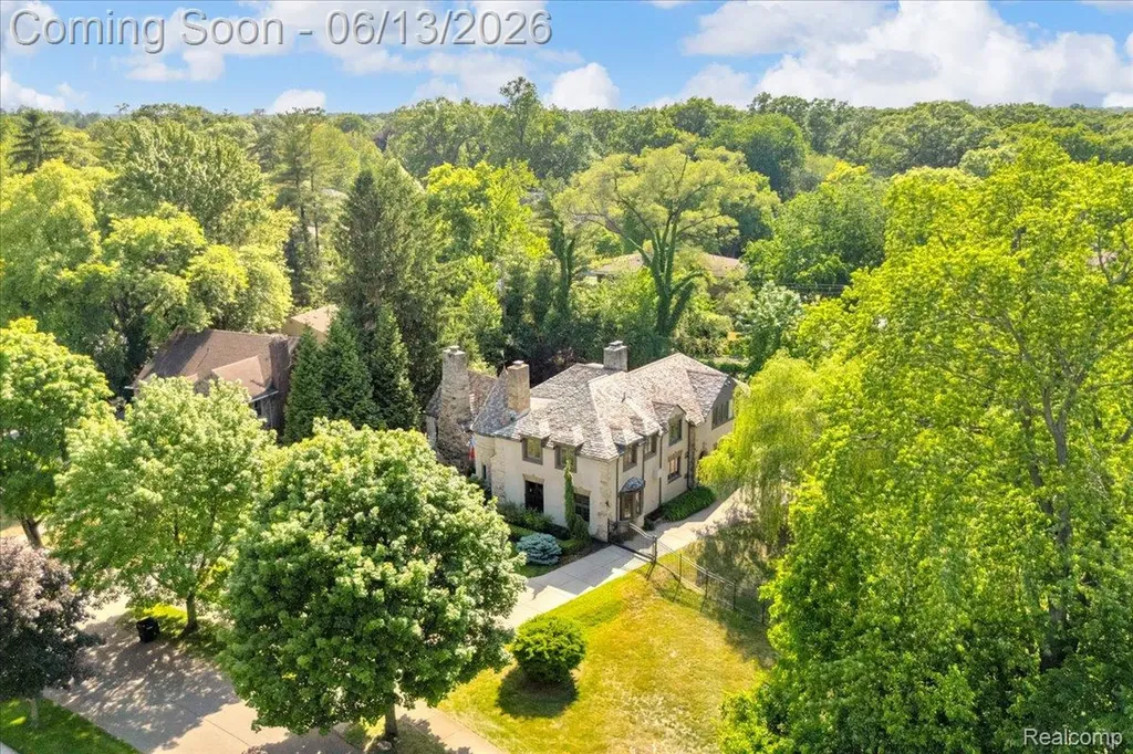 19475 Argyle Crescent Detroit City MI 48203