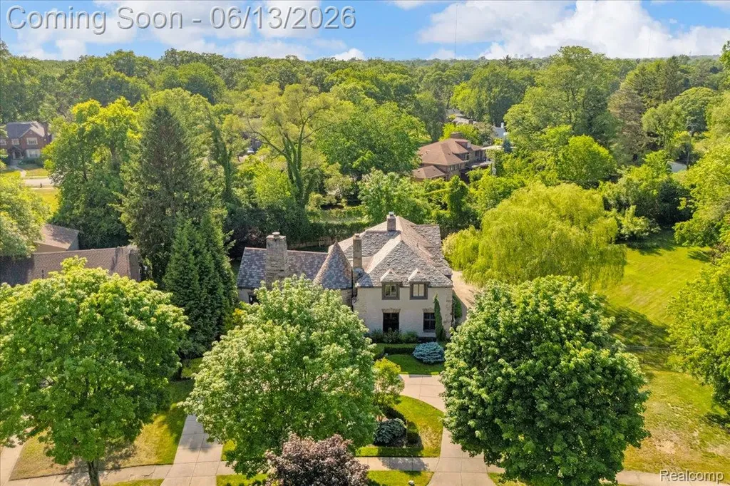 19475 Argyle Crescent Detroit City MI 48203
