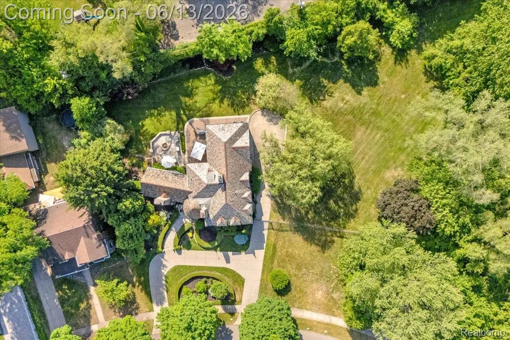 19475 Argyle Crescent Detroit City MI 48203