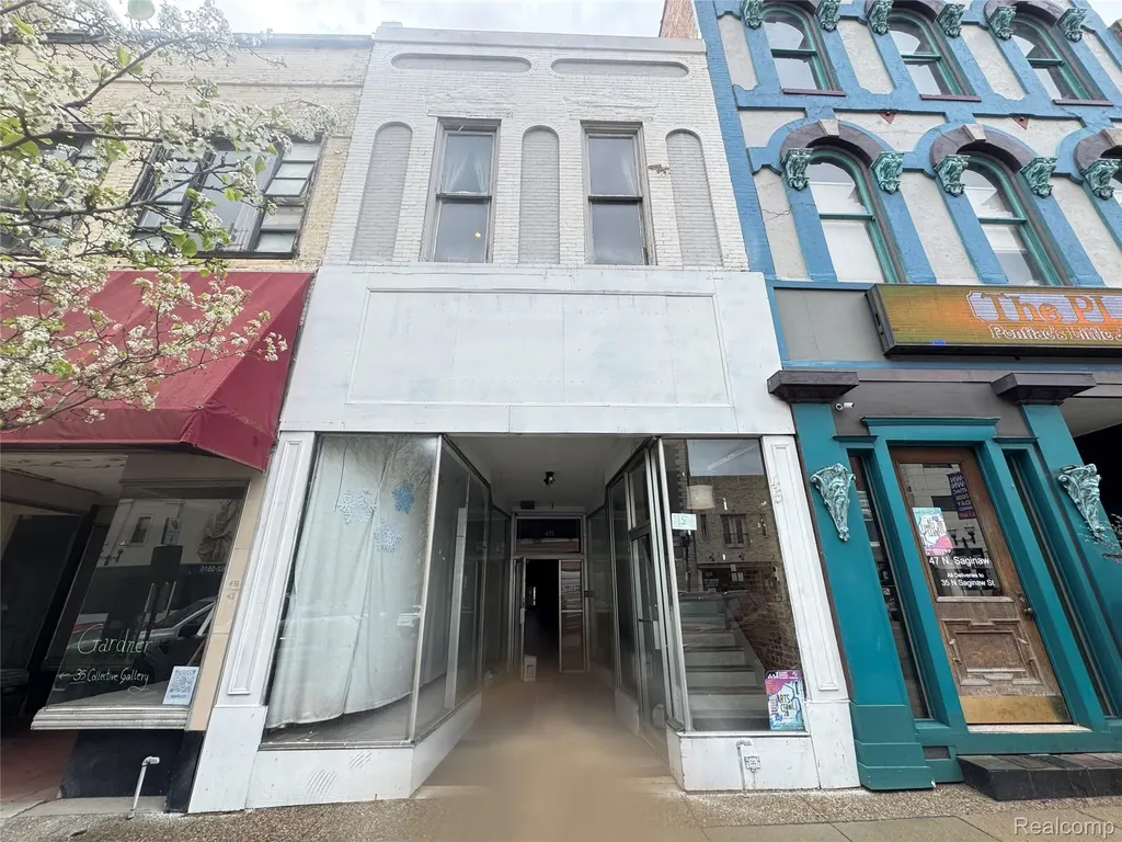 45 N Saginaw Street Pontiac City MI 48342