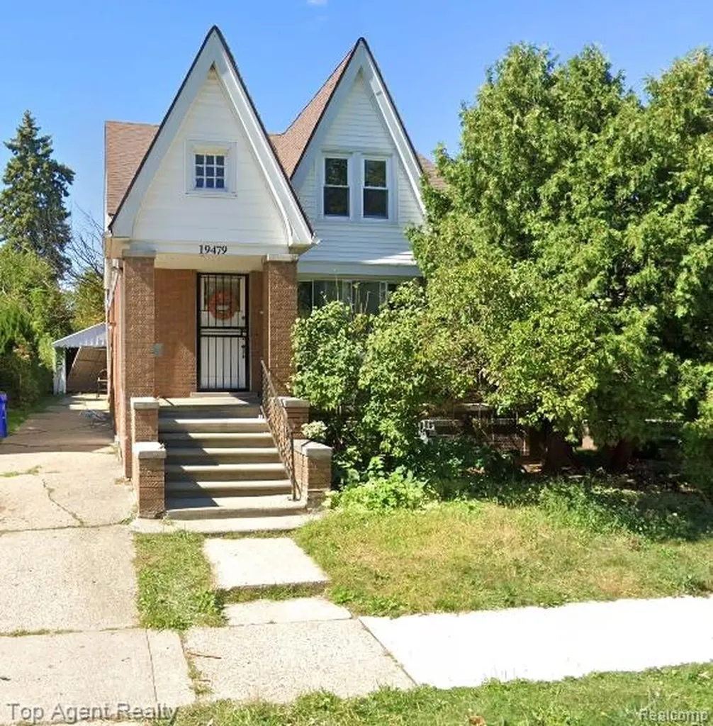 19479 Spencer Street Detroit City MI 48234
