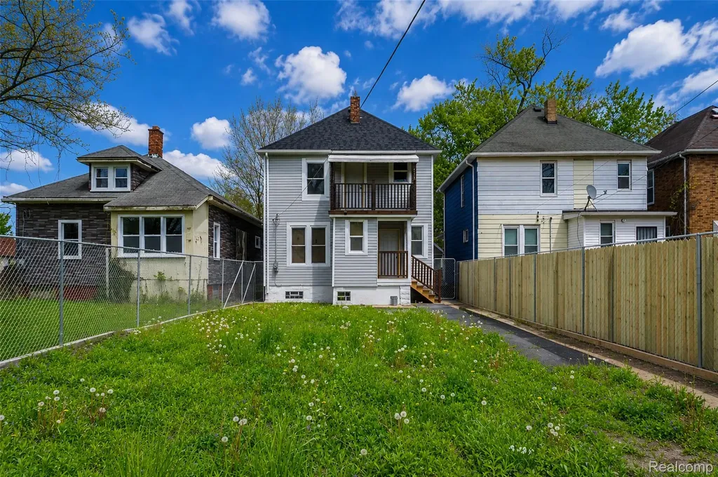 5063 Mcclellan Street Detroit City MI 48213