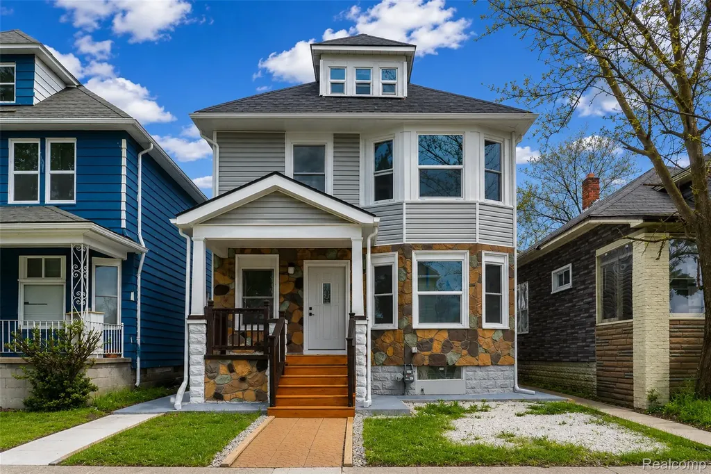 5063 Mcclellan Street Detroit City MI 48213