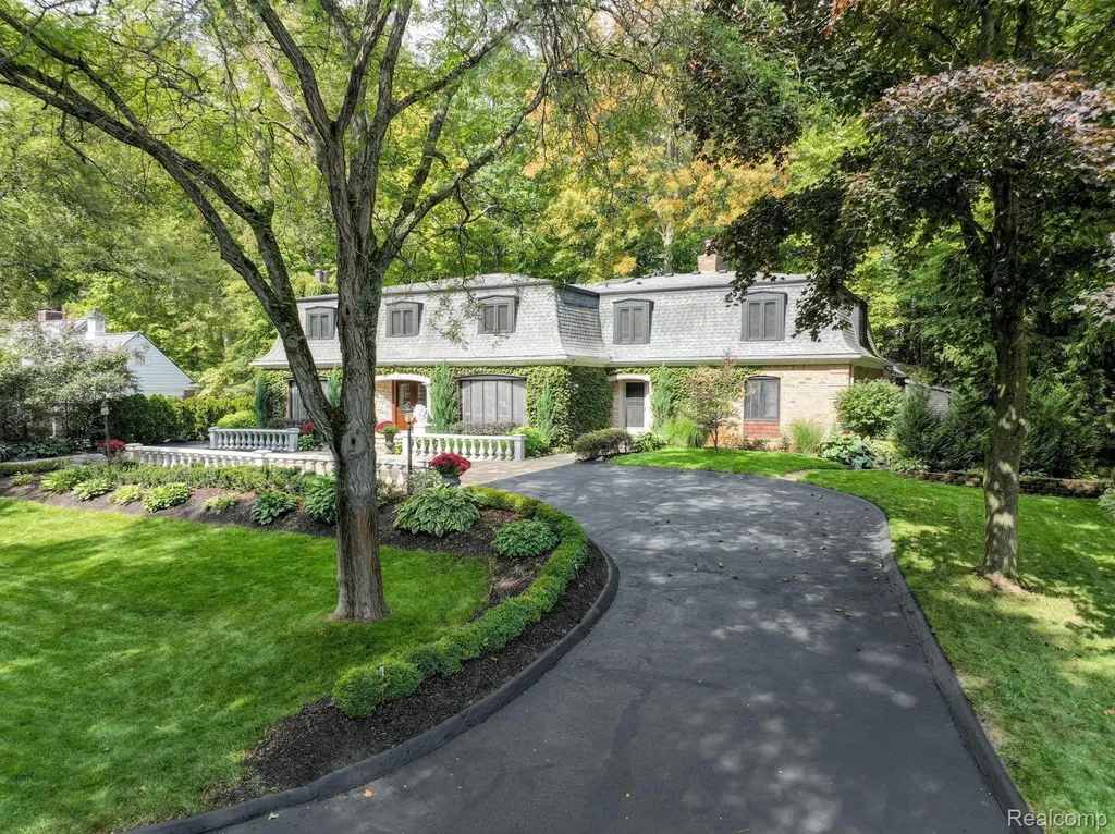 45778 Fermanagh Drive Northville Township MI 48168