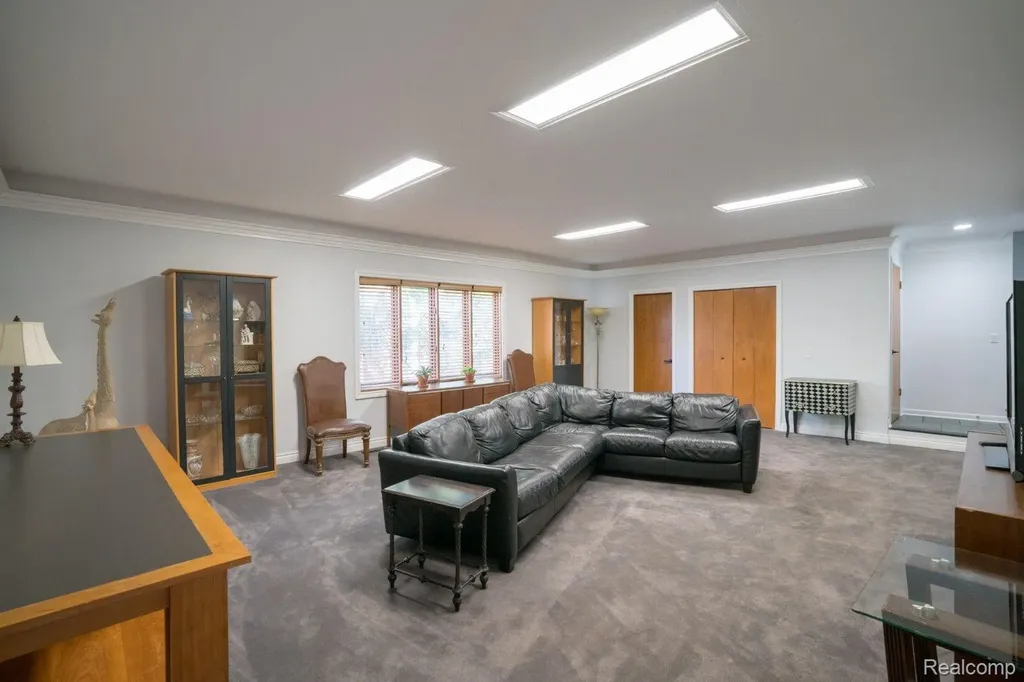 45778 Fermanagh Drive Northville Township MI 48168