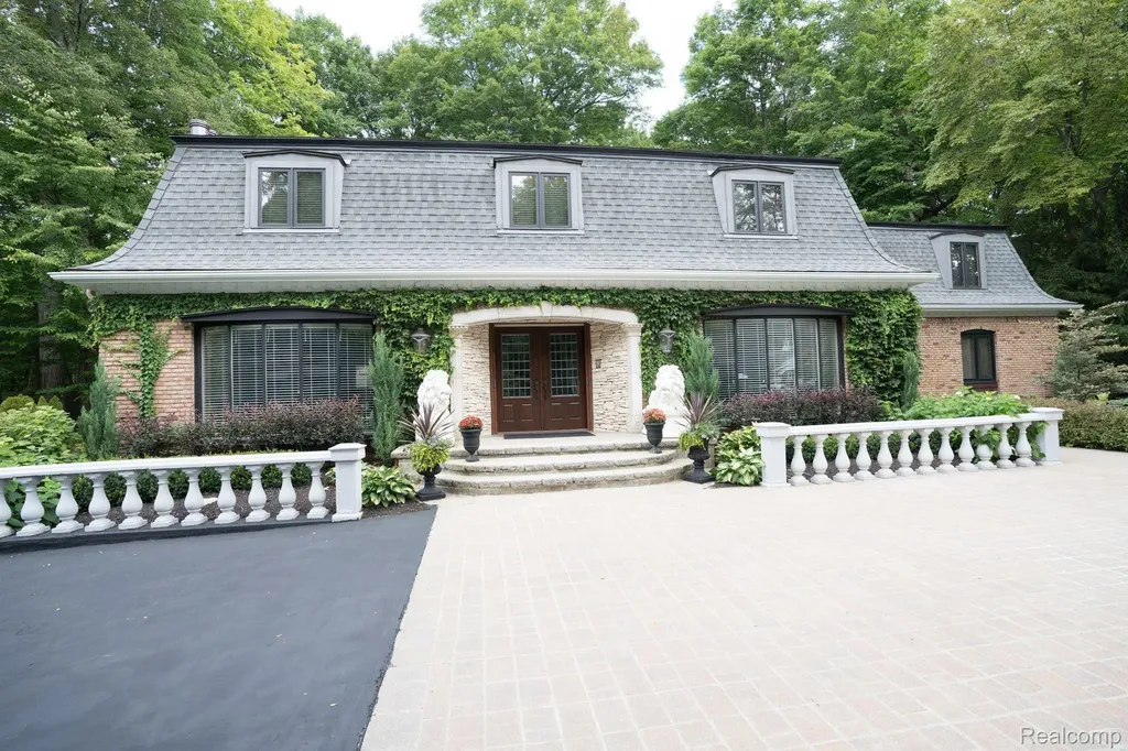 45778 Fermanagh Drive Northville Township MI 48168