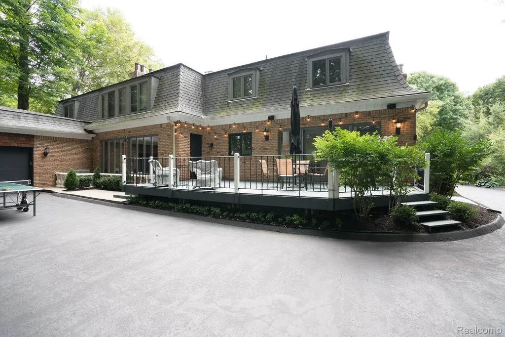 45778 Fermanagh Drive Northville Township MI 48168