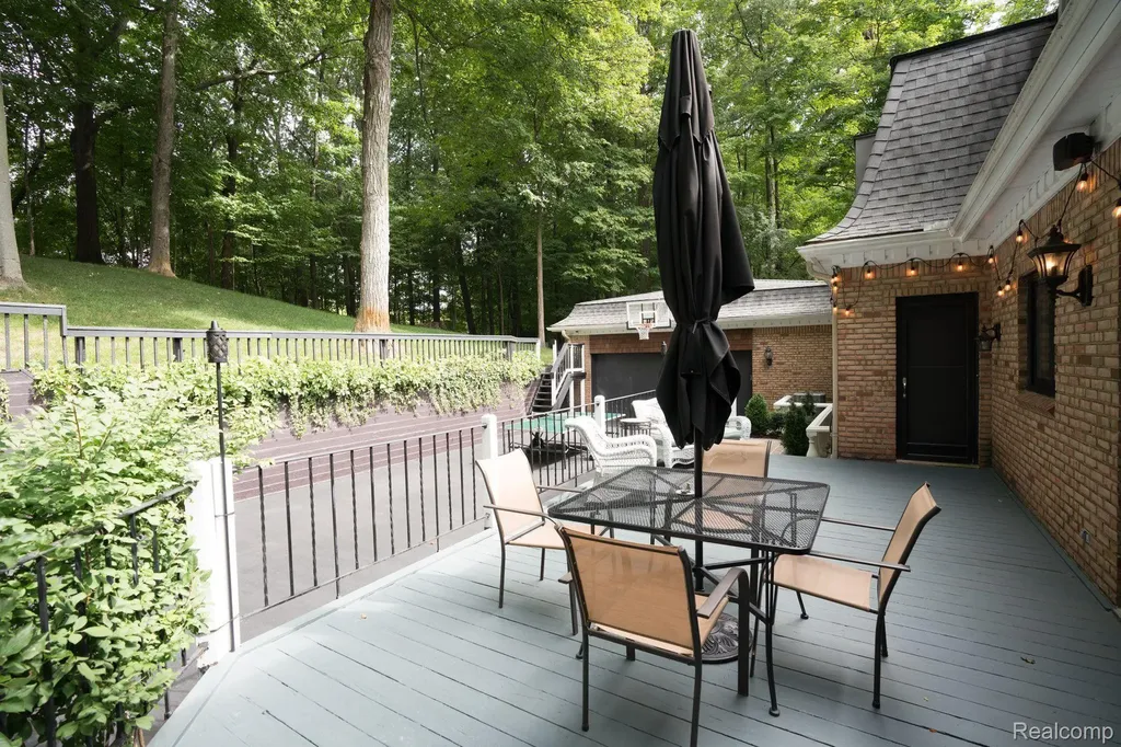 45778 Fermanagh Drive Northville Township MI 48168