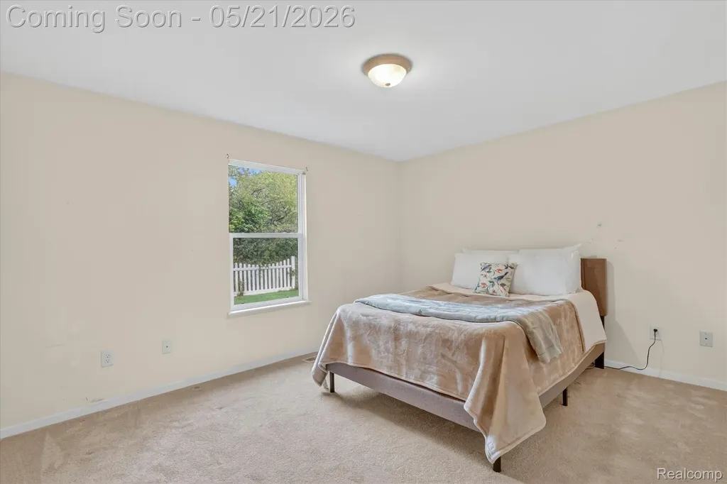 1607 Cedarwood Drive Flushing City MI 48433