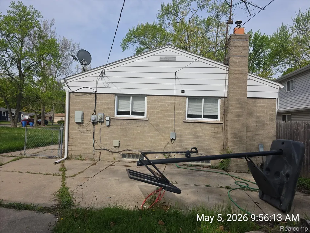 4843 Katherine Street Dearborn Heights City MI 48125