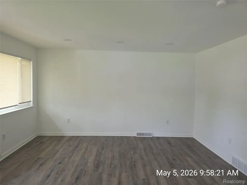 4843 Katherine Street Dearborn Heights City MI 48125