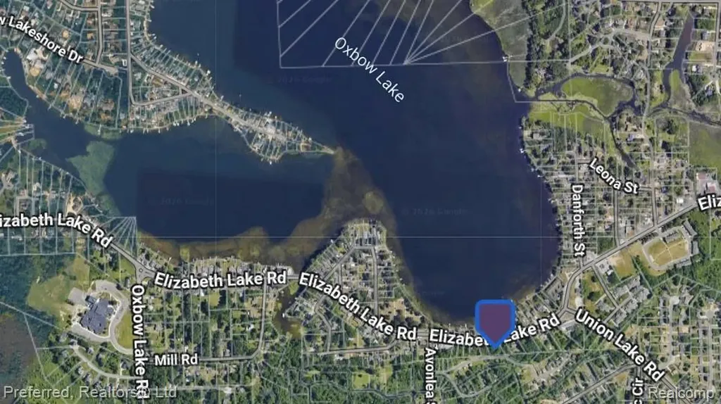 9691 Elizabeth Lake Road White Lake Charter Township MI 48386