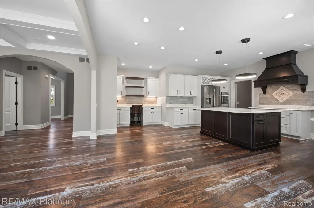 3705 High Hillcrest Drive Marion Township MI 48843