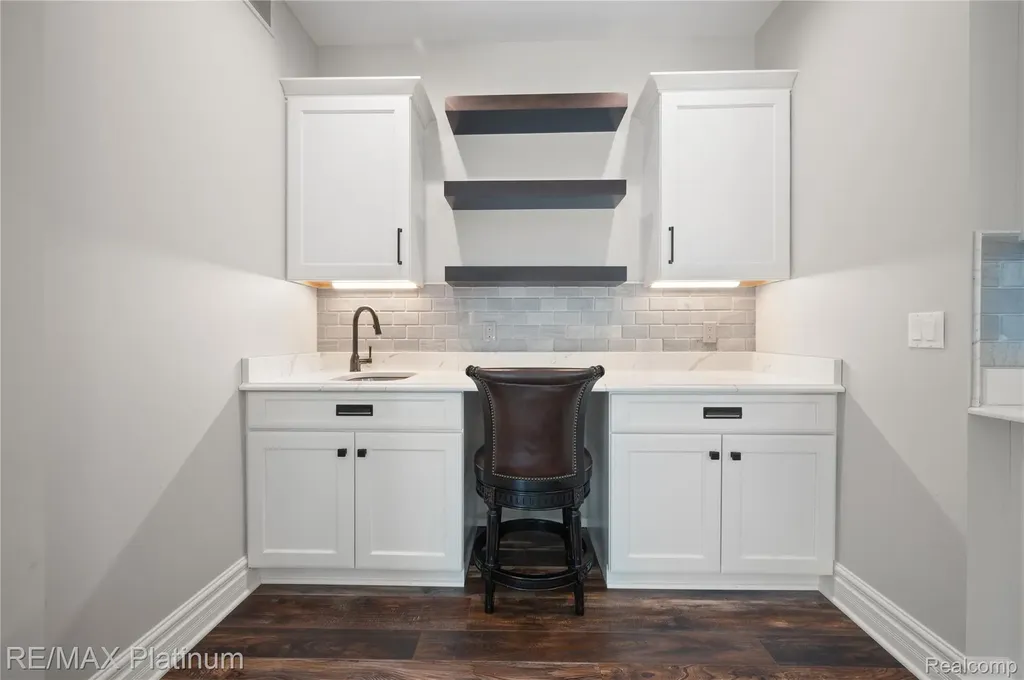 3705 High Hillcrest Drive Marion Township MI 48843