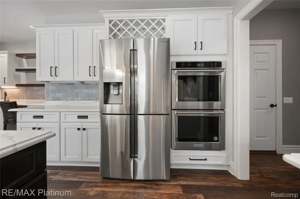 3705 High Hillcrest Drive Marion Township MI 48843