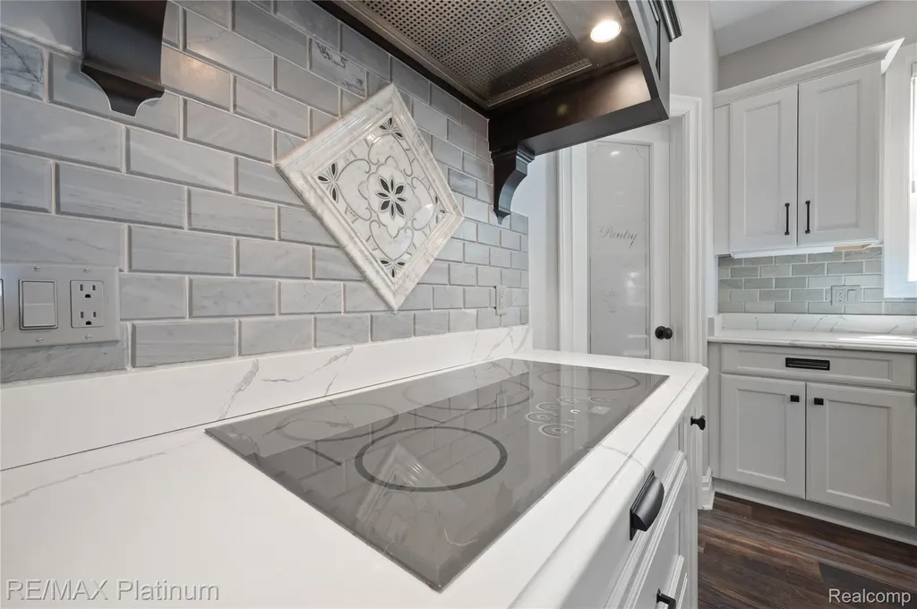 3705 High Hillcrest Drive Marion Township MI 48843