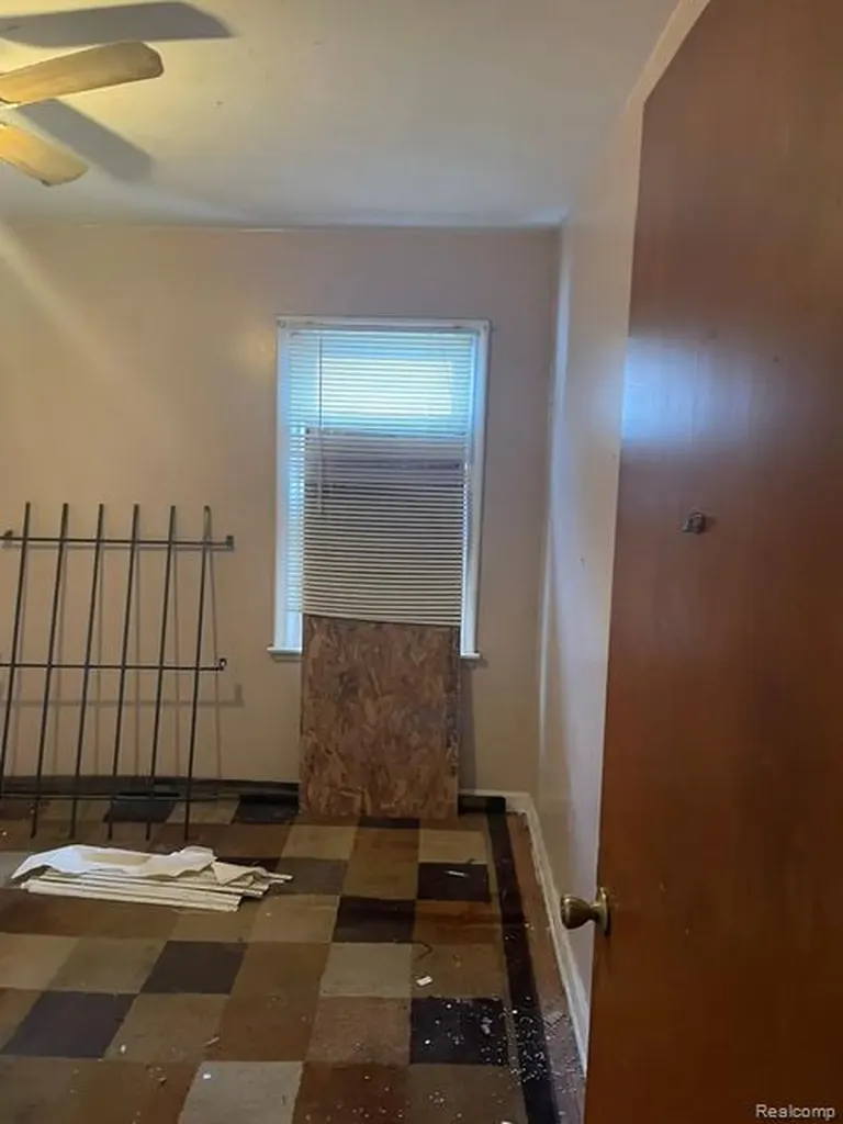 11443 Somerset Avenue Detroit City MI 48224