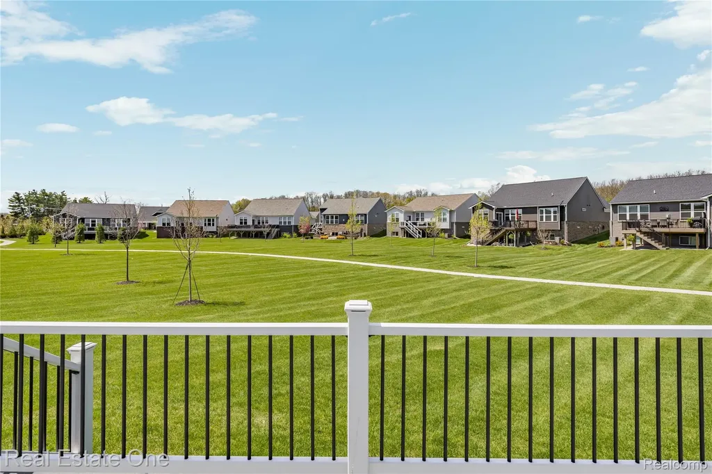 30067 Turtle Creek Circle Lyon Charter Township MI 48165