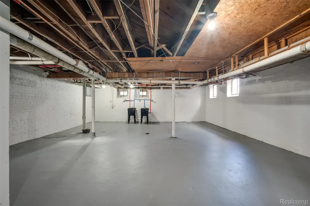 15739 Washburn Street Detroit City MI 48238