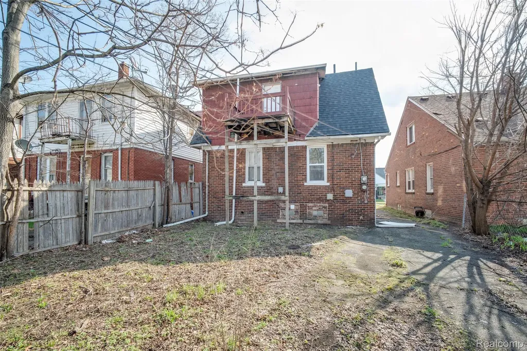 15739 Washburn Street Detroit City MI 48238