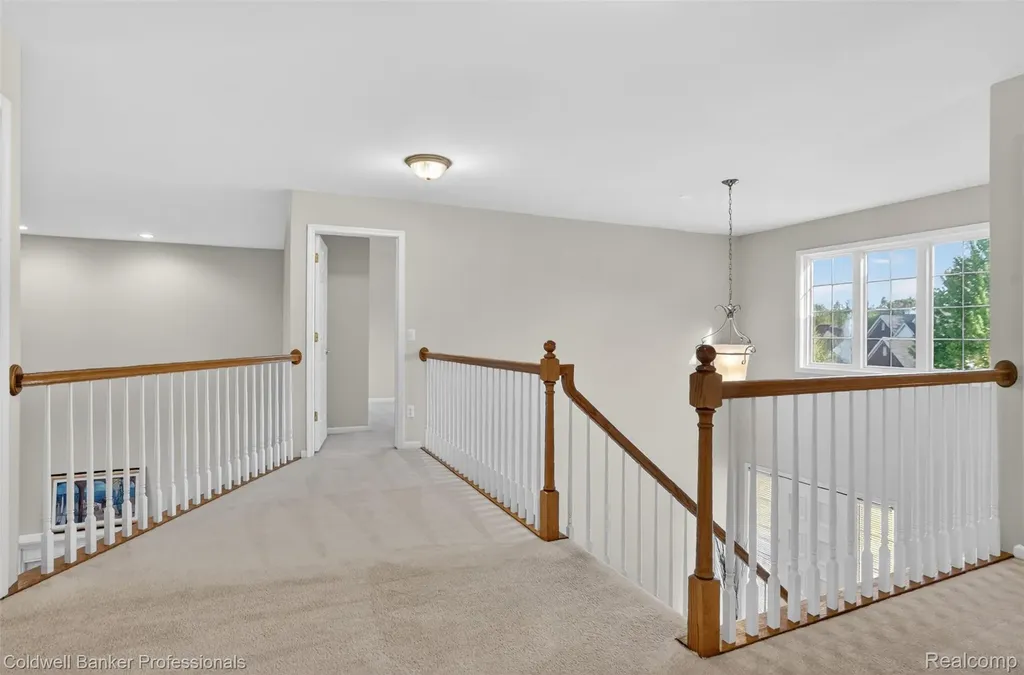 1357 Kentfield Drive Rochester City MI 48307