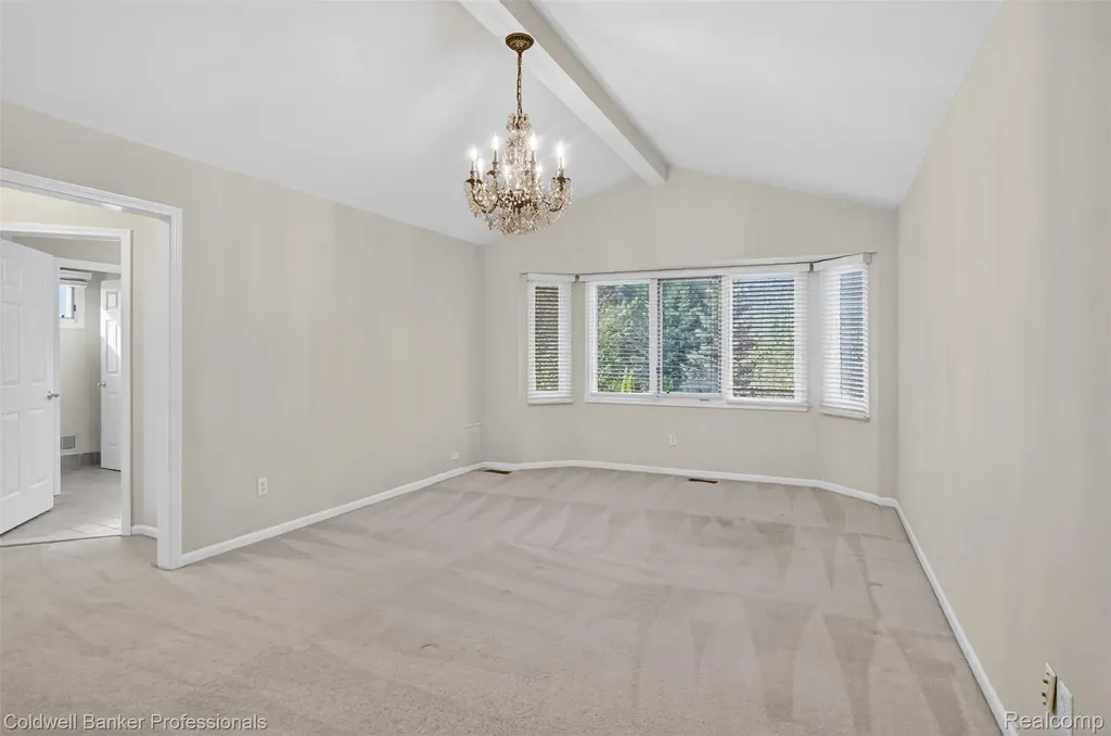 1357 Kentfield Drive Rochester City MI 48307