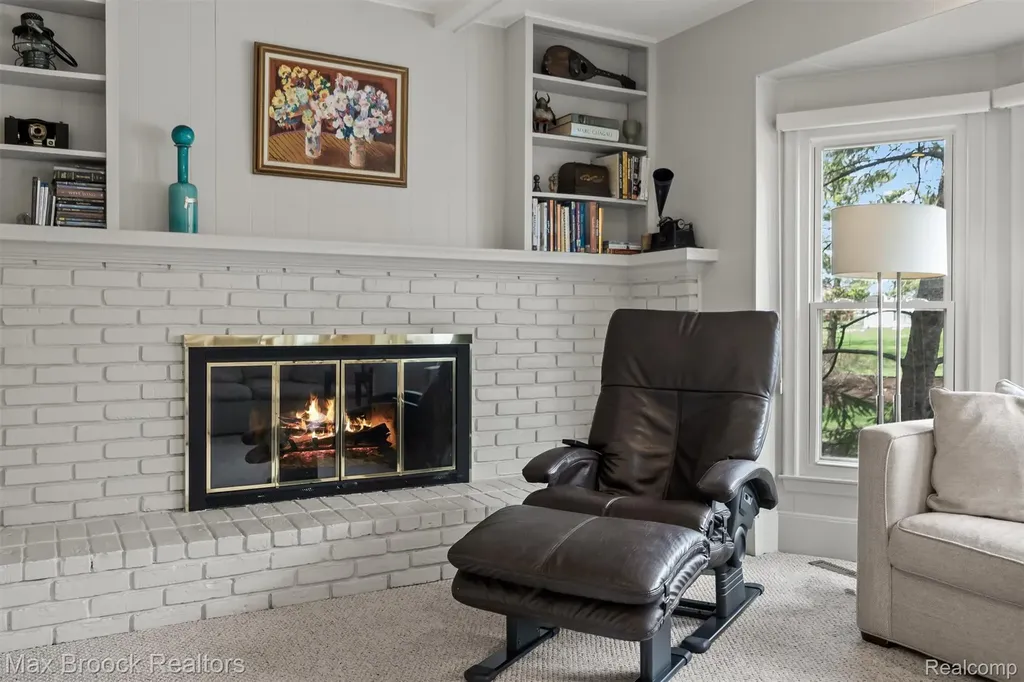 6540 Alderley Way West Bloomfield Charter Township MI 48322