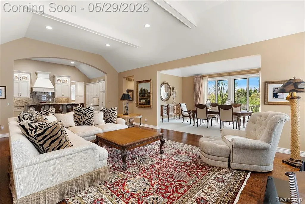 2570 Stoneykirk Court Oakland Charter Township MI 48306