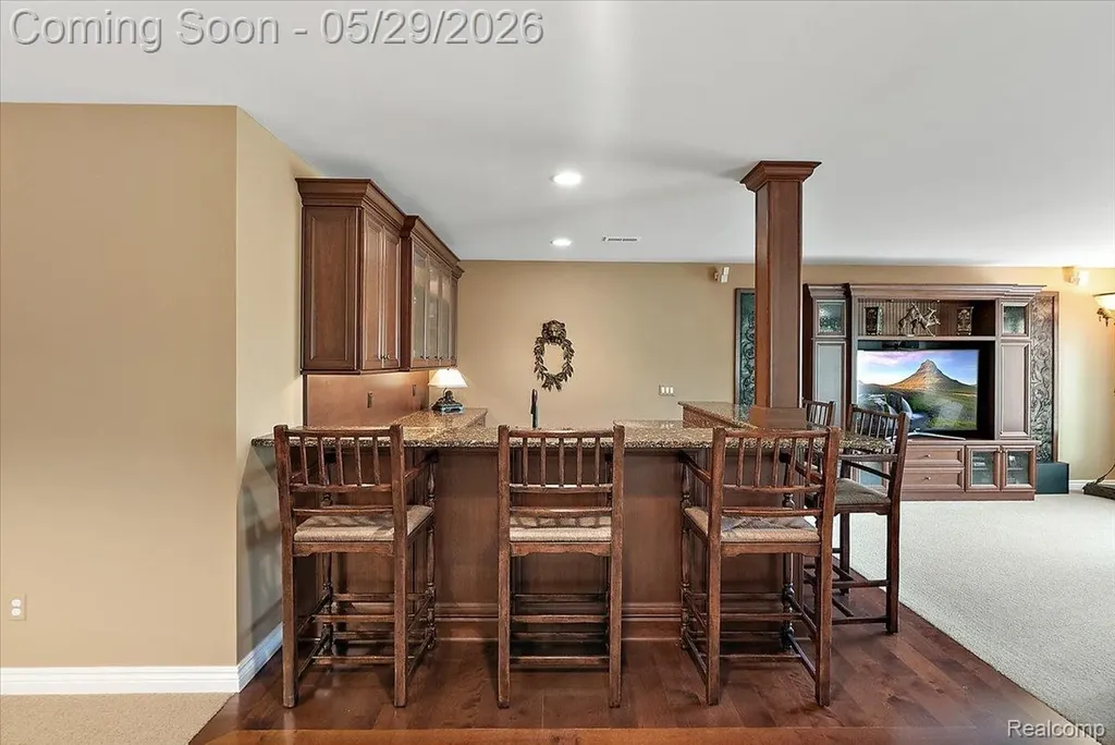 2570 Stoneykirk Court Oakland Charter Township MI 48306