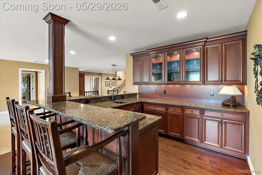 2570 Stoneykirk Court Oakland Charter Township MI 48306