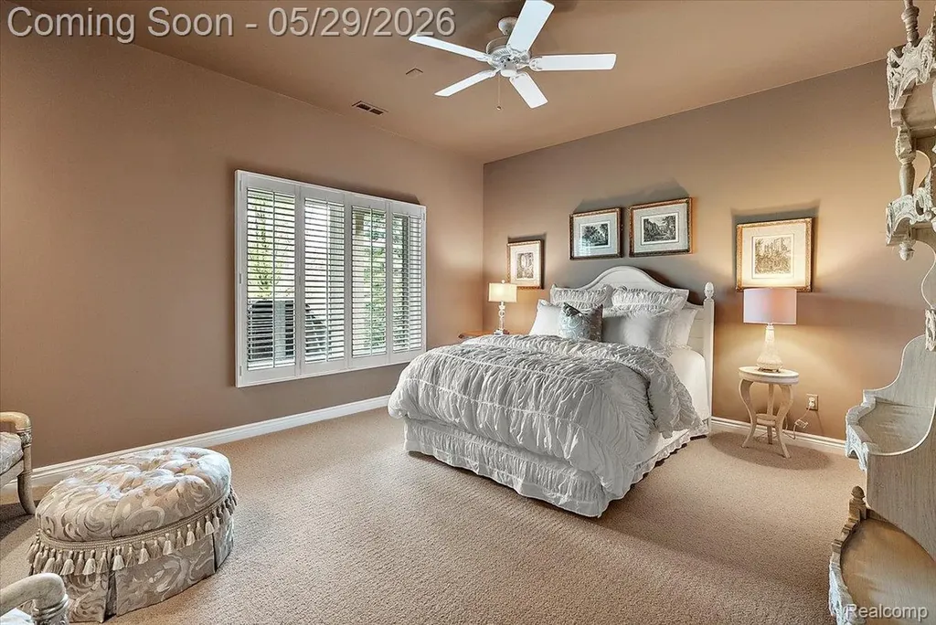 2570 Stoneykirk Court Oakland Charter Township MI 48306