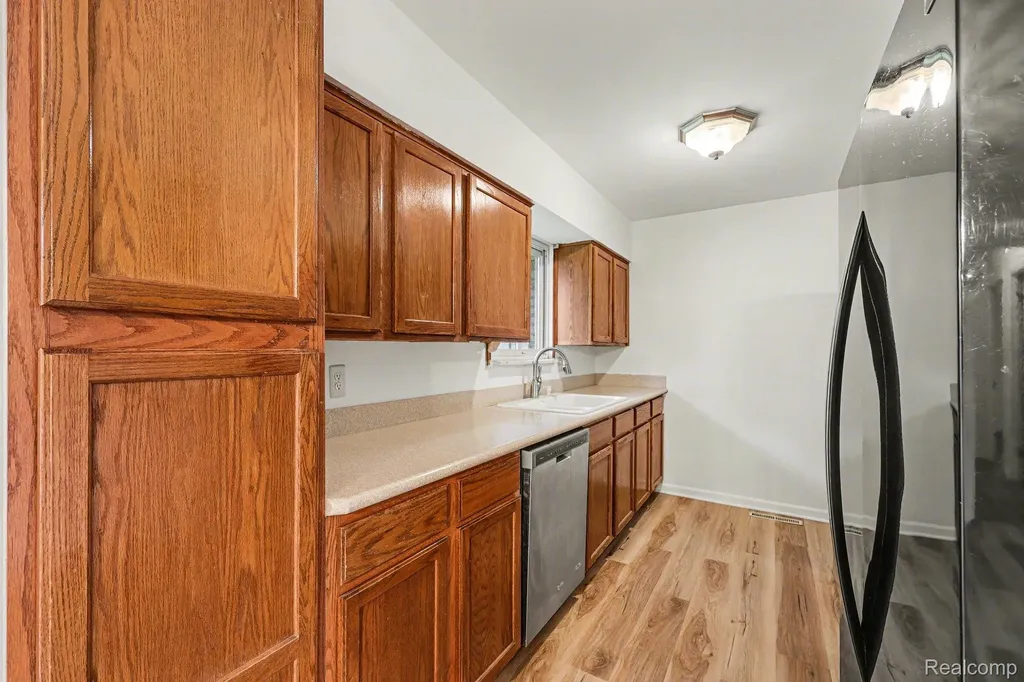 3688 Breaker Street Waterford Charter Township MI 48329