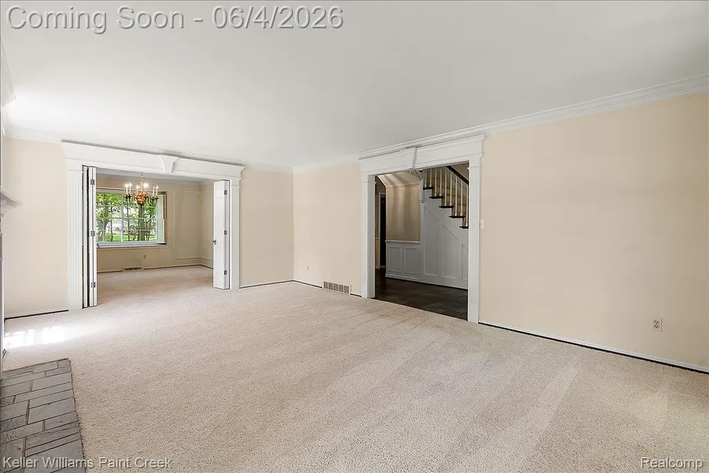 32845 Long Bow Court Beverly Hills Village MI 48025