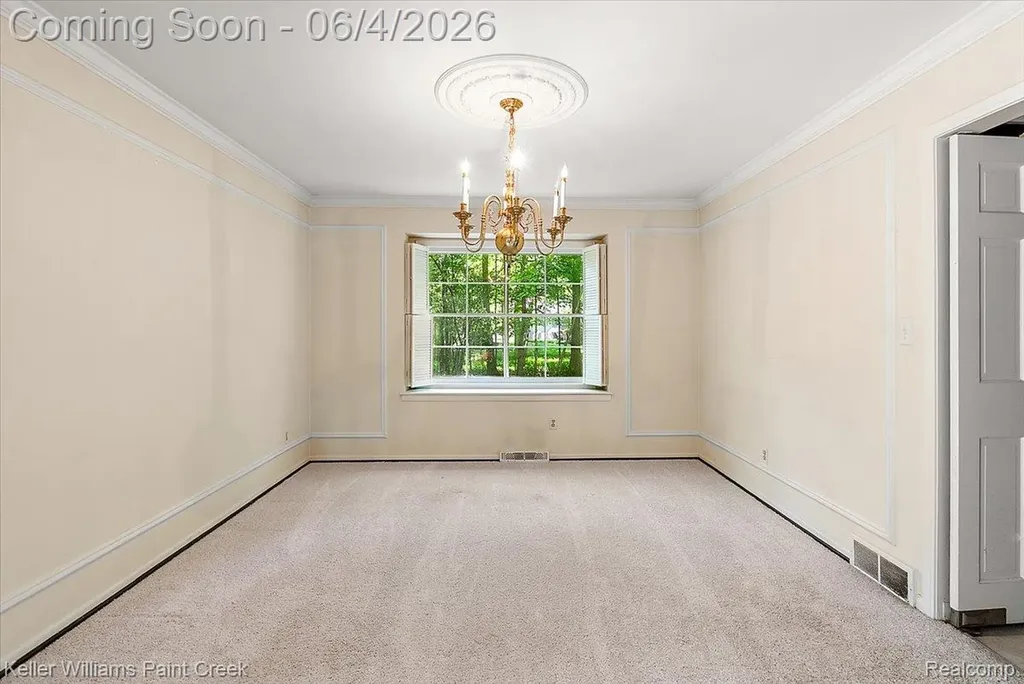 32845 Long Bow Court Beverly Hills Village MI 48025