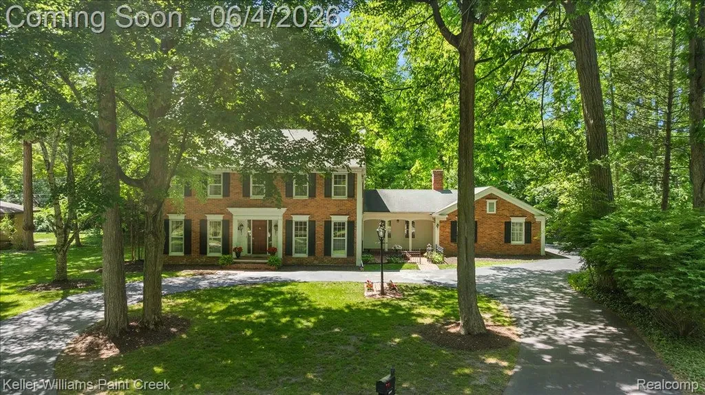 32845 Long Bow Court Beverly Hills Village MI 48025